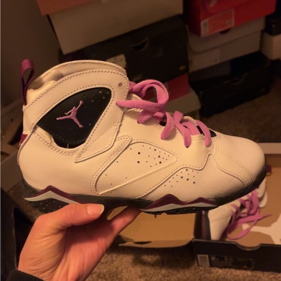 Size 2 - Picture 1 of 1